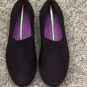 New 360 easy spirt very comfortable size 9 shoes